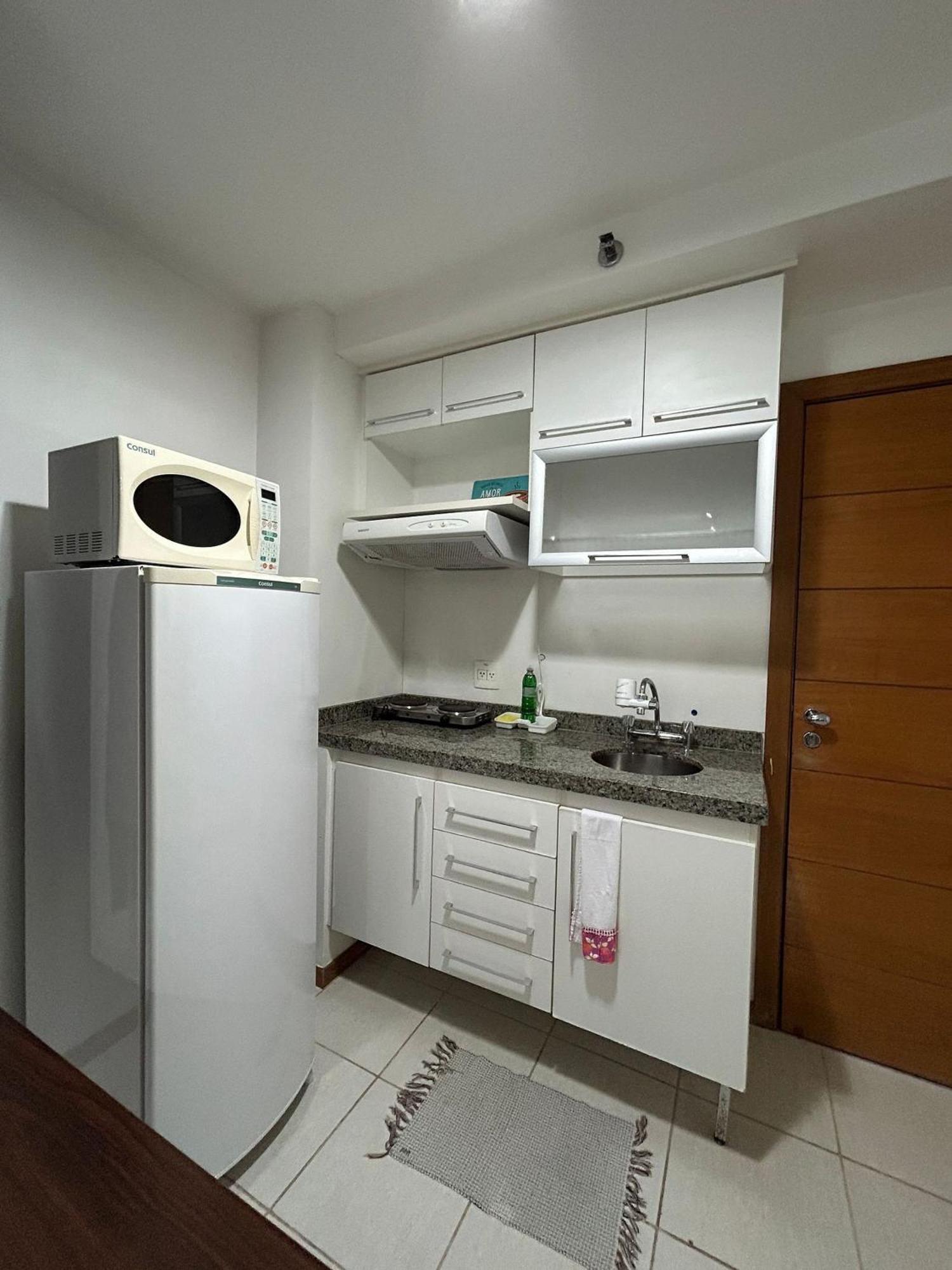 Apartamento B410 Apartamento Amplo Em Area Central De Bsb *